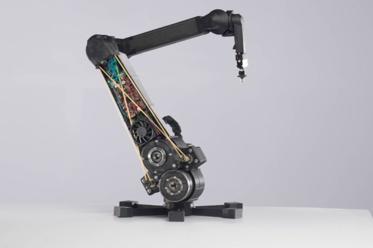 dexter-robotic-arm-post dexter-arm